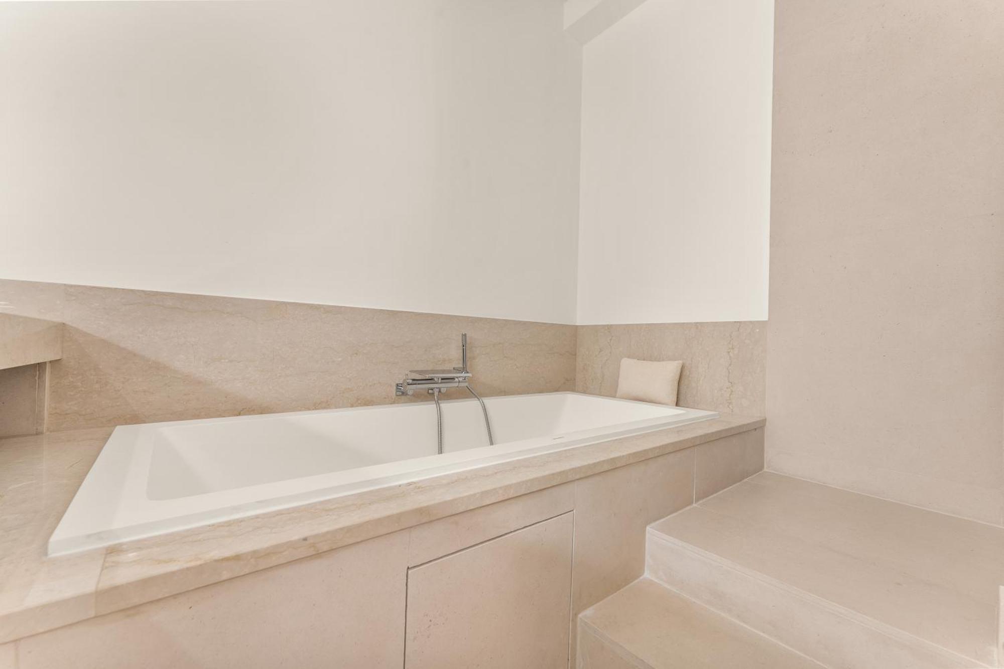Francs-bourgeois Apartment Paris